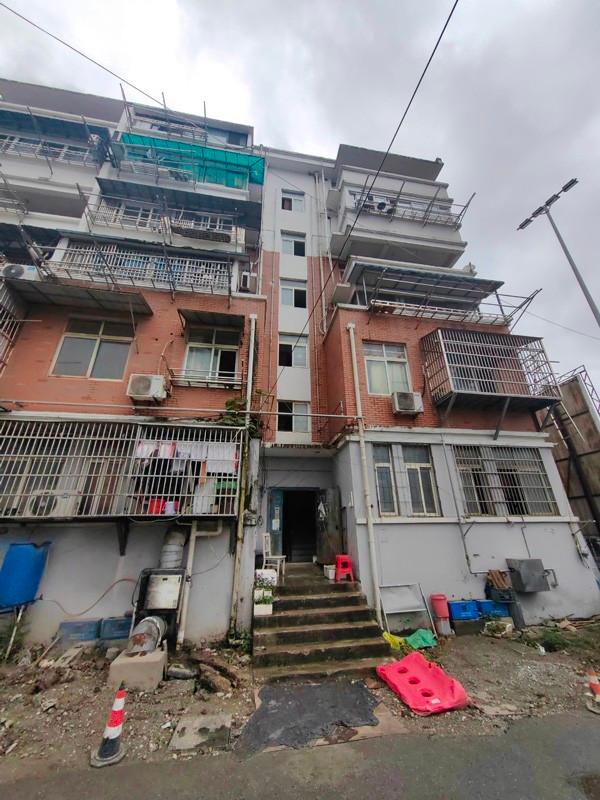 繁昌经济开发区九莲塘安置小区、横山南后街小区等共73套房产整体转让公告(国资监测编号GR2026AH2002279)