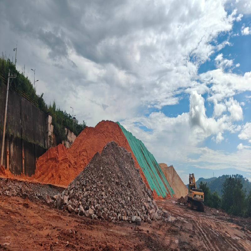 云南昆钢建设集团有限公司玉溪焊管分公司部分厂房及空地租赁