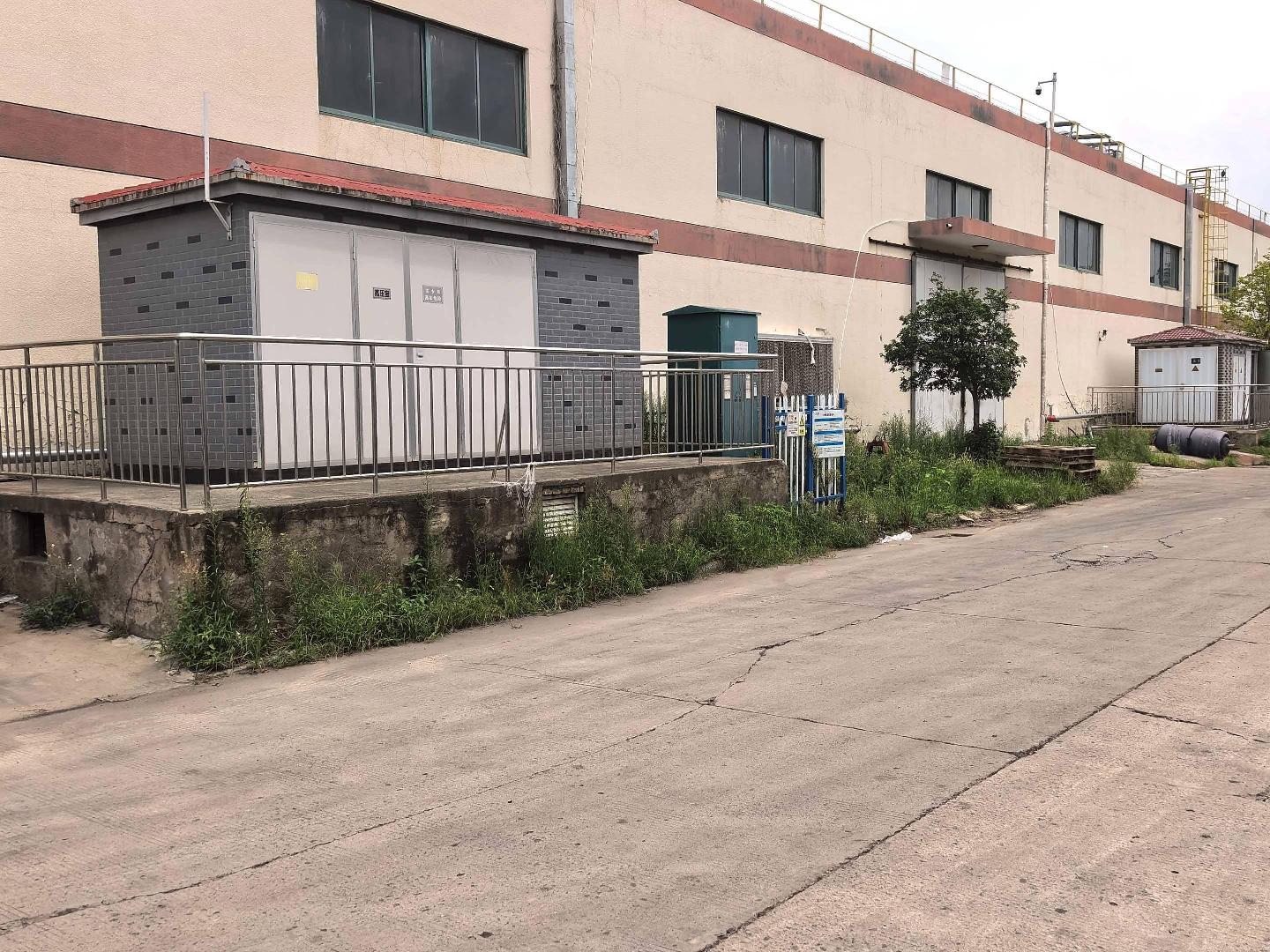 淮融纺织产业园13号车间南侧招租公告