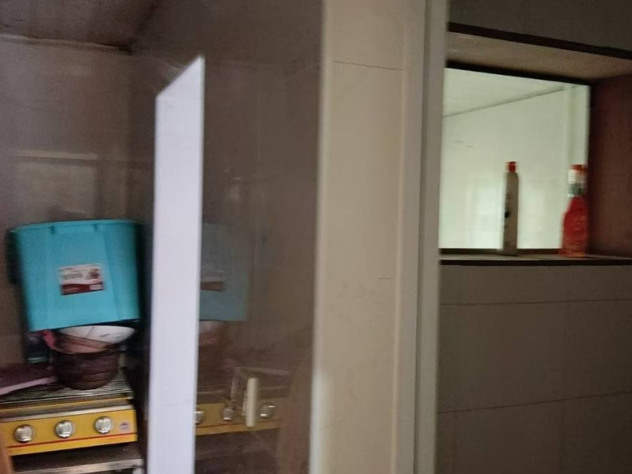 岳阳县荣家湾街道办事处富荣路北侧102室及103室(国资监测编号GR2026HN1003032)