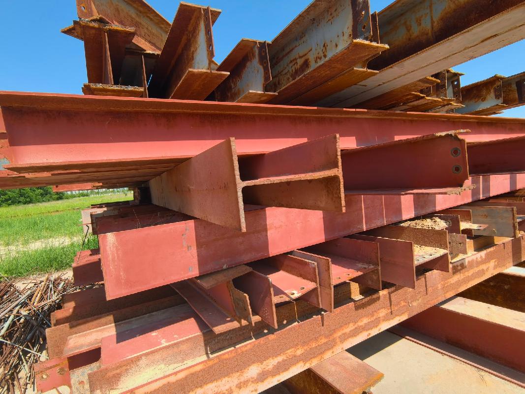 约319.40吨废旧钢柱、钢梁、C型钢、檩条等转让（内蒙建通公司）(国资监测编号GR2026NM1003881)