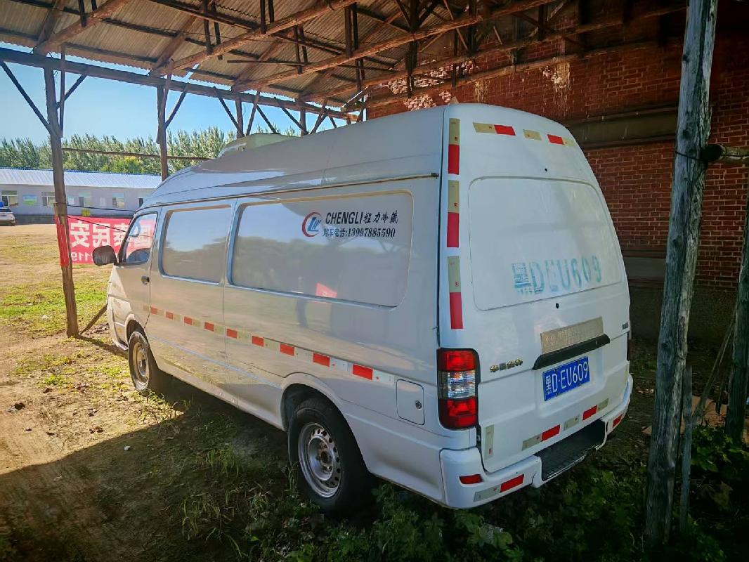 金杯牌SY5033XLCL-D5SBH轻型厢式货车（黑DEU609）转让交易公告(国资监测编号GR2026HL2005416)