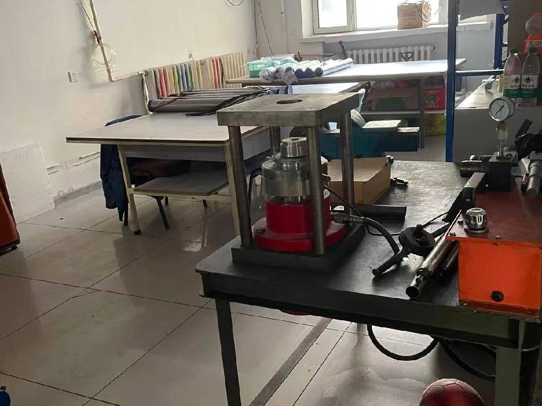 黑龙江省机械科学研究院哈市香坊区文治头道街30号5处房屋分别招租交易公告