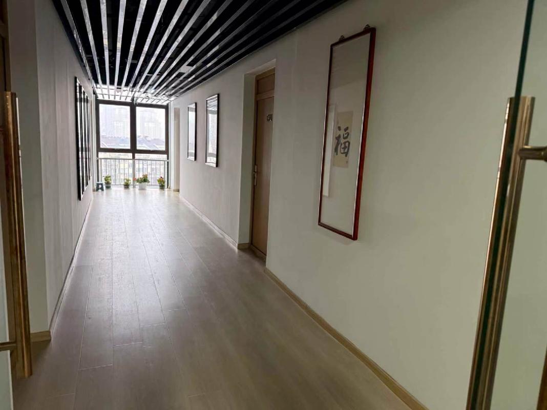 常州市钟楼区勤业菜场5楼501-504,517-520,526-527室商铺招租公告(国资监测编号GR2026JS2003406)
