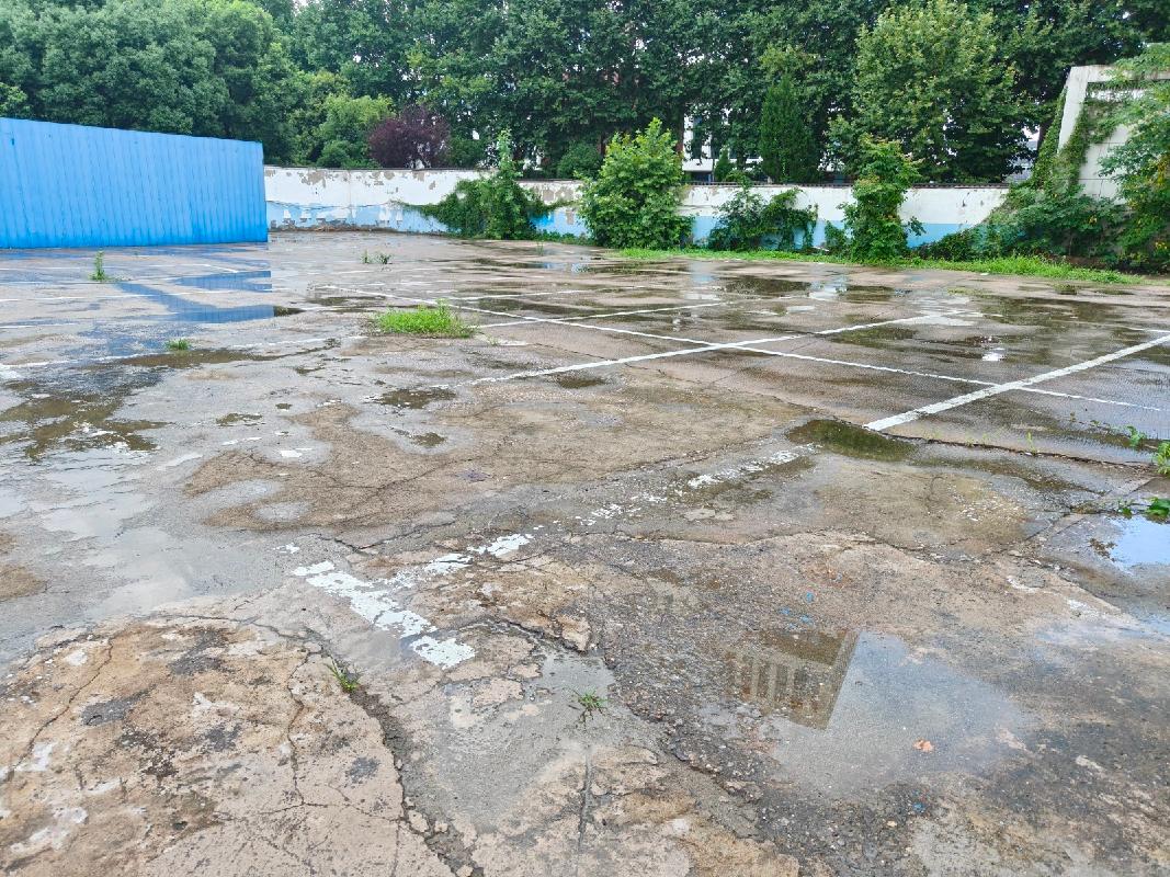 [芜湖市]安徽中医药高等专科学校东门南侧约2130㎡场地及房屋出租公告