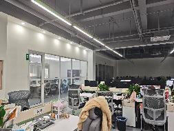 长沙市天心区体育产业2号商住楼301室(国资监测编号GR2026HN1003063)