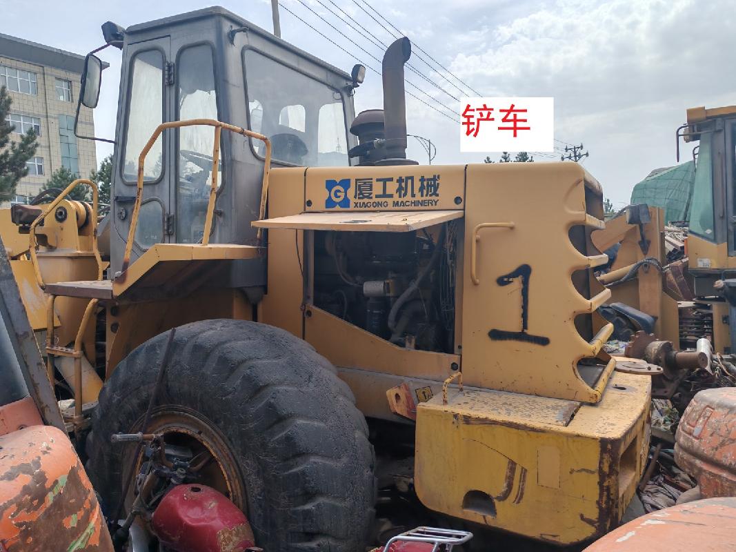 新疆绿翔糖业有限责任公司转让所属7辆报废装载机（铲车）、小四轮(国资监测编号GR2026XJ1001708)
