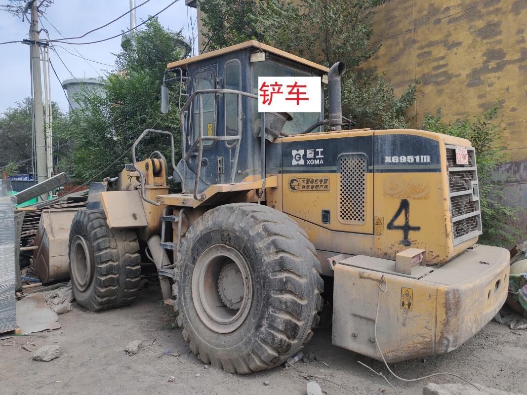 新疆绿翔糖业有限责任公司转让所属7辆报废装载机（铲车）、小四轮(国资监测编号GR2026XJ1001708)