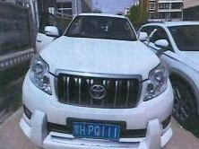 丰田霸道汽车（蒙HPQ111）