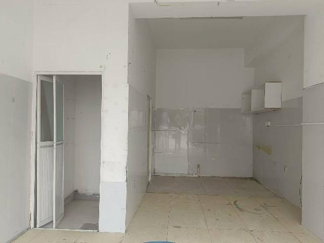 富春花园D组团1幢105室招租公告