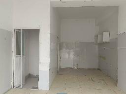 富春花园D组团1幢105室招租公告