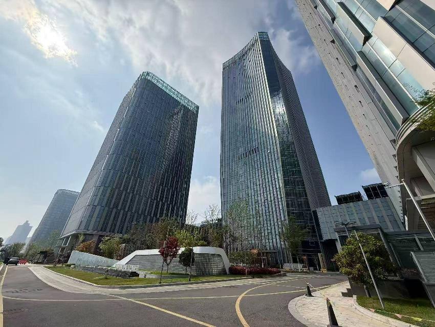 江苏省淮安市清江浦区金融中心C3号楼1509室招租公告