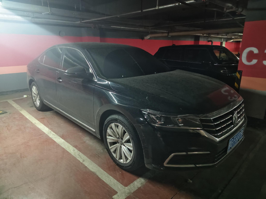 蒙GF6699大众汽车牌SVW71423DT小型轿车1395ml处置