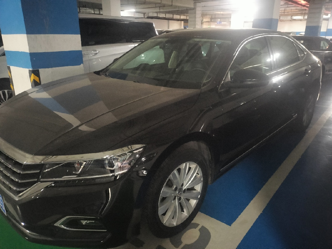 蒙CBR305大众汽车牌SVW71423CT小型轿车1395ml处置