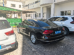 蒙LNC198大众汽车牌SVW71810BU小型轿车1798ml处置