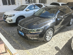 蒙LNC198大众汽车牌SVW71810BU小型轿车1798ml处置