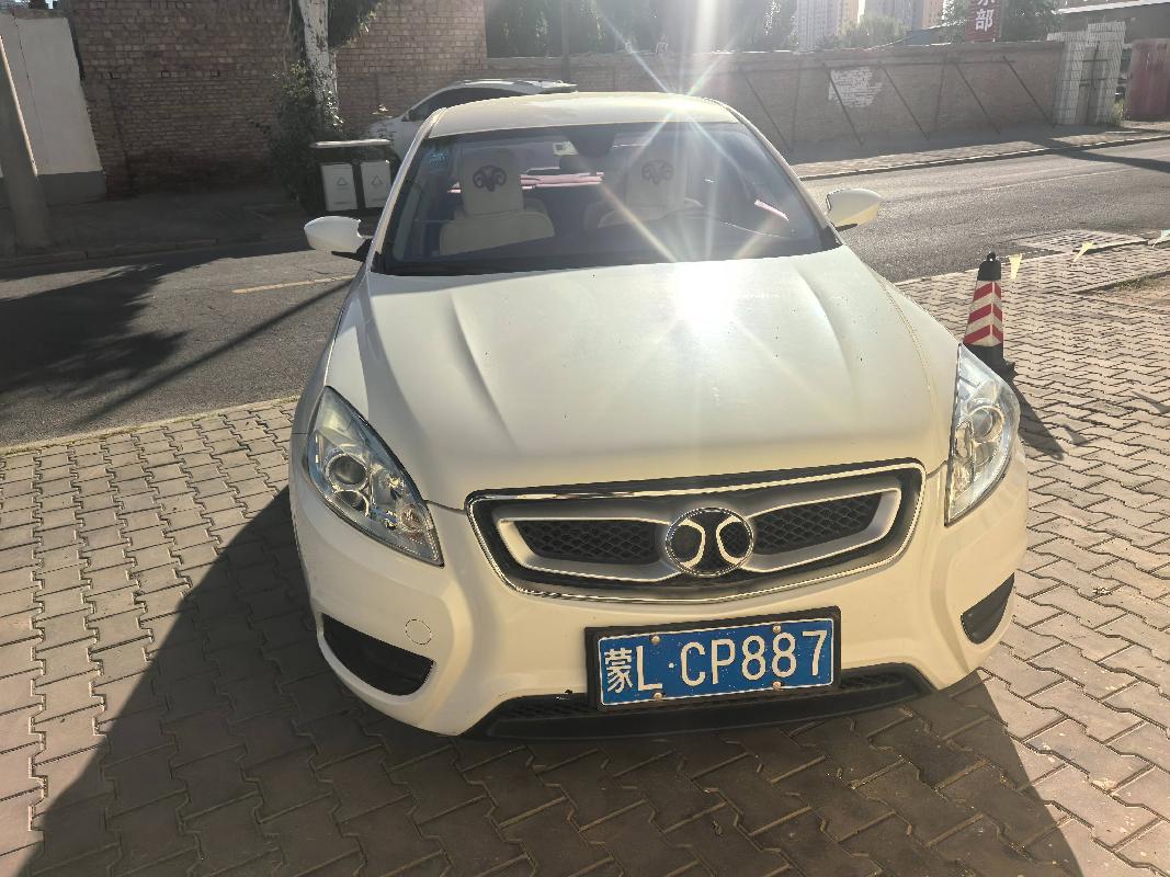 （蒙LCP887）北京牌BJ7150C5E1小型轿车公开转让
