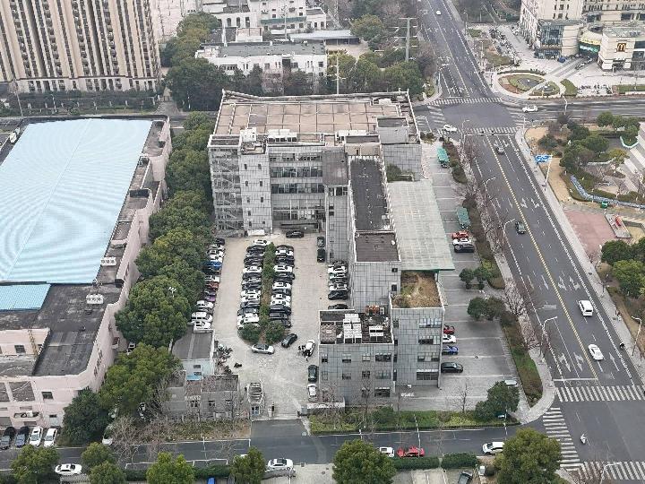 珠江路128号B座5楼招租公告