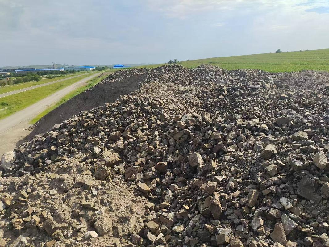 突泉县曙光园区突泉县泓茂粮食贸易有限公司建设项目约28043.8立方米剩余土石料转让(国资监测编号GR2026NM1004064)