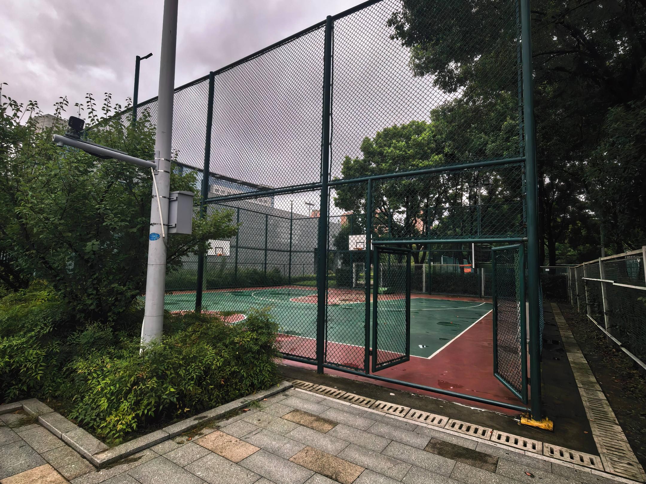 青枫公园篮球场场地招租公告