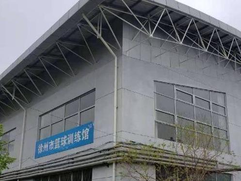江苏徐州泉山区湖北路体育馆-热身馆南侧场馆及行政中心篮球馆东入口北侧自建房整体招租项目公告(国资监测编号GR2026JS4003535)