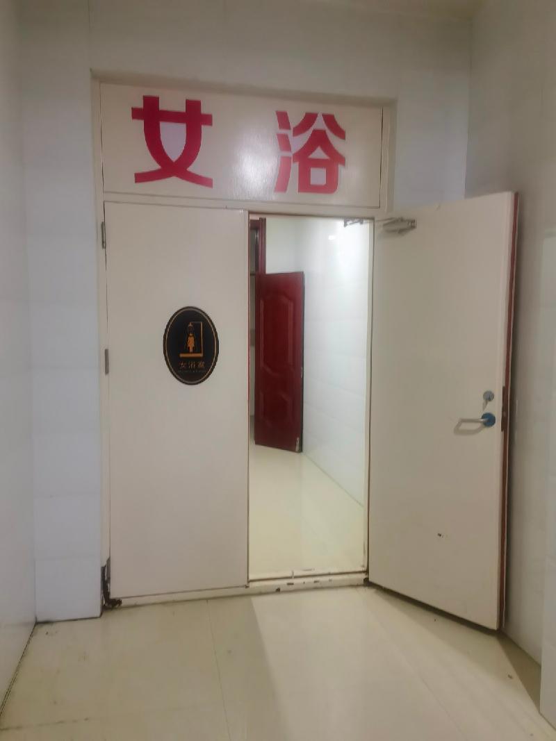 黑龙江第二技师学院综合服务楼负一层浴池出租交易公告(国资监测编号GR2026HL2005761)