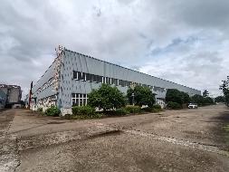 无为市姚沟镇南湖村姚沟支路南侧、北侧（安徽聚盈新能源有限公司B区1-7幢、A区1-4幢）综合楼、厂房等及土地使用权出租公告(国资监测编号GR2026AH2002388)
