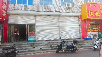 赤峰市红山区站前办事处钢铁西街路南农业局1楼西2室房产出租（年租金底价44800元，租期3年）
