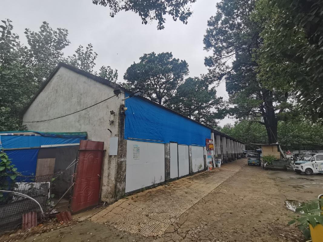 芜湖市湾沚区红杨镇珩琅山村原珩琅小学房屋及场地出租公告