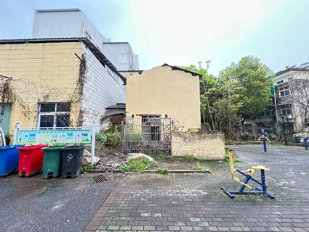 南陵县籍山镇利民路东侧水利中心大楼房产转让公告(国资监测编号GR2026AH2002411)