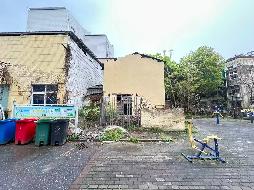 南陵县籍山镇利民路东侧水利中心大楼房产转让公告(国资监测编号GR2026AH2002411)