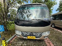 大众小型轿车、别克小型普通客车、康恩迪、安凯大型普通客车等16辆车转让公告