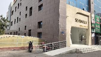 新疆城建（集团）股份有限公司阿克苏分公司租赁位于阿克苏地区阿克苏市滨河路1号财富广场小区D区二层商业01(国资监测编号GR2026XJ1001751)