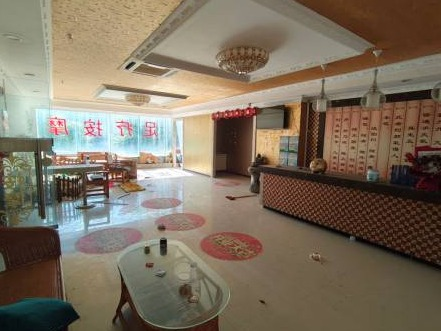万宁市万城镇光明北路66号综合楼二至五层分别招租
