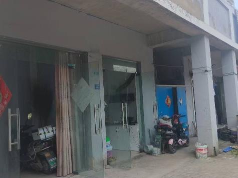 洪泽区潘家花园58号商铺招租公告