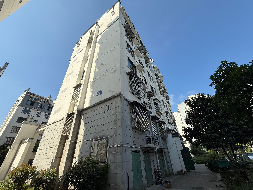 黄山市屯溪区油山路11号龙山花园西苑22套住宅房产转让公告(国资监测编号GR2026AH2002422)
