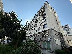 黄山市屯溪区油山路11号龙山花园西苑22套住宅房产转让公告(国资监测编号GR2026AH2002422)
