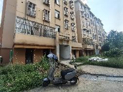 无为市无城镇同心小区四期3幢第一层18处贮藏室出租公告