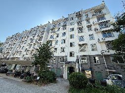 黄山市屯溪区油山路3号龙山花园东苑18套住宅房产转让公告(国资监测编号GR2026AH2002423)