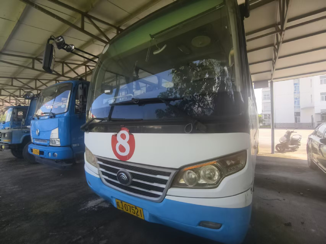 [黄山市]5辆报废轿车考试车、2辆报废大货考试车、1辆报废大客考试车转让公告