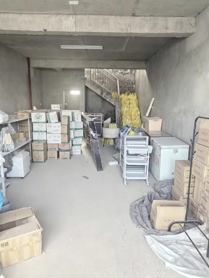 巴彦淖尔市乌拉特中旗海流图镇的三套房产单独转让