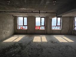 通辽市科尔沁区明仁办事处一委香港花园(财富中心)3#楼合计6套办公及商业房产整体转让
