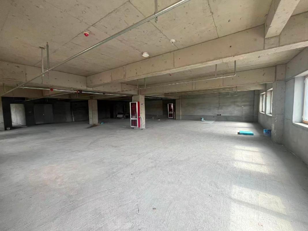 呼和浩特市赛罕区丰州路59号丰州大厦B301、B401整体出租（年租金底价152345.00元（含税），租期4 年）(国资监测编号GR2026NM1004567)