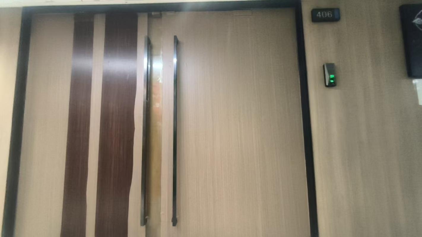 广东省深圳市罗湖区嘉宾路2001号B座四楼404（部分）、406房(国资监测编号GR2026HN1003629)