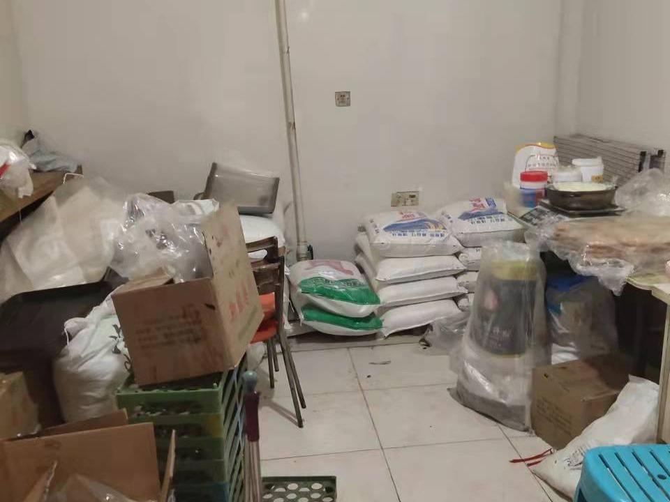 包头市昆都仑区林荫路8号店招租（年租金底价：36000元/年，租期：1年）（包钢集团万开实业有限公司）(国资监测编号GR2026NM1004357)