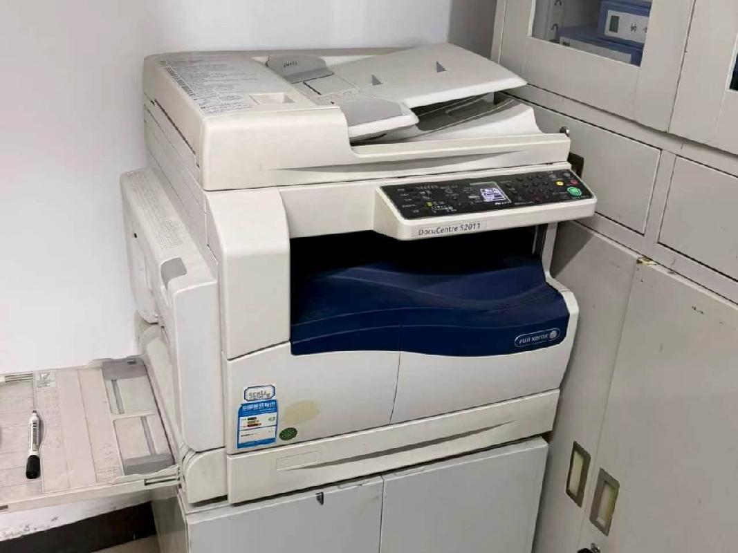 一批电子设备、办公家具转让（第二次）
