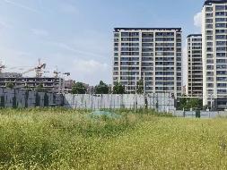 江苏省徐州市泉山区卧牛A12-1地块（2022-64号）招租公告(国资监测编号GR2026JS4003705)