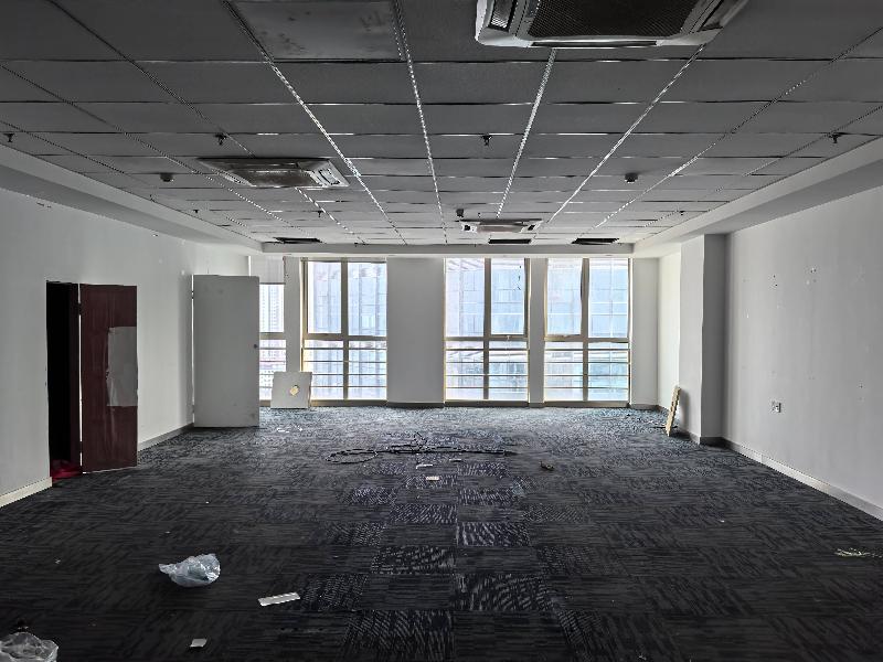 书城商务大厦13层招租公告