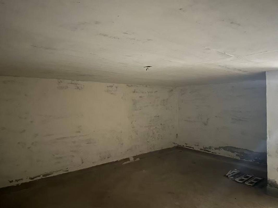 酒泉市肃州区瑞馨苑房产（车库、储藏室）转让公告
