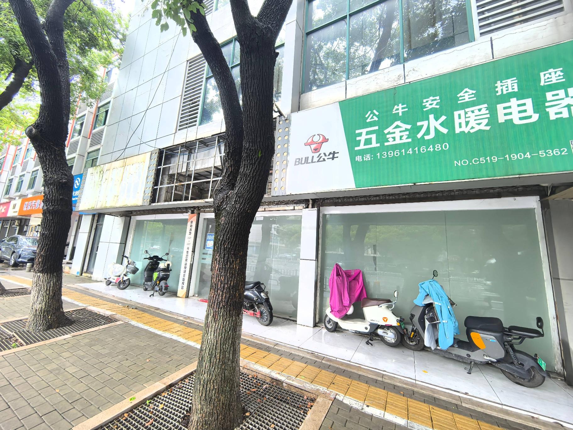 常州市钟楼区劳动西路305号、307号、309号商铺招租公告